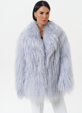 Женская шуба из меха ламы Женская шуба из меха ламы