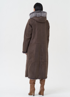 Дубленка с отделкой из тосканы с капюшоном