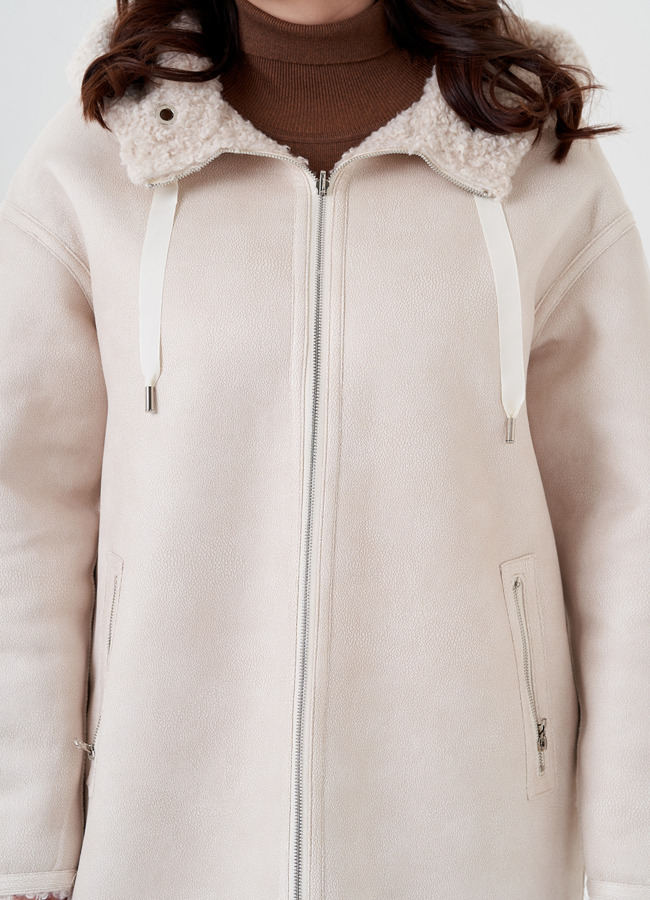 Двусторонняя женская дубленка с капюшоном модель № 23993 универмаг малина