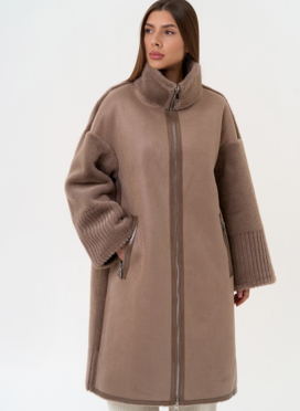 Женская двухсторонняя дубленка из эко замши с воротником стойкой Женская двухсторонняя дубленка из эко замши с воротником стойкой