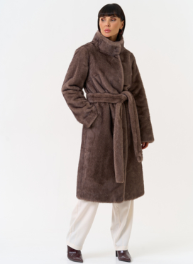 Женская шуба из эко меха с воротником стойкой Женская шуба из эко меха с воротником стойкой