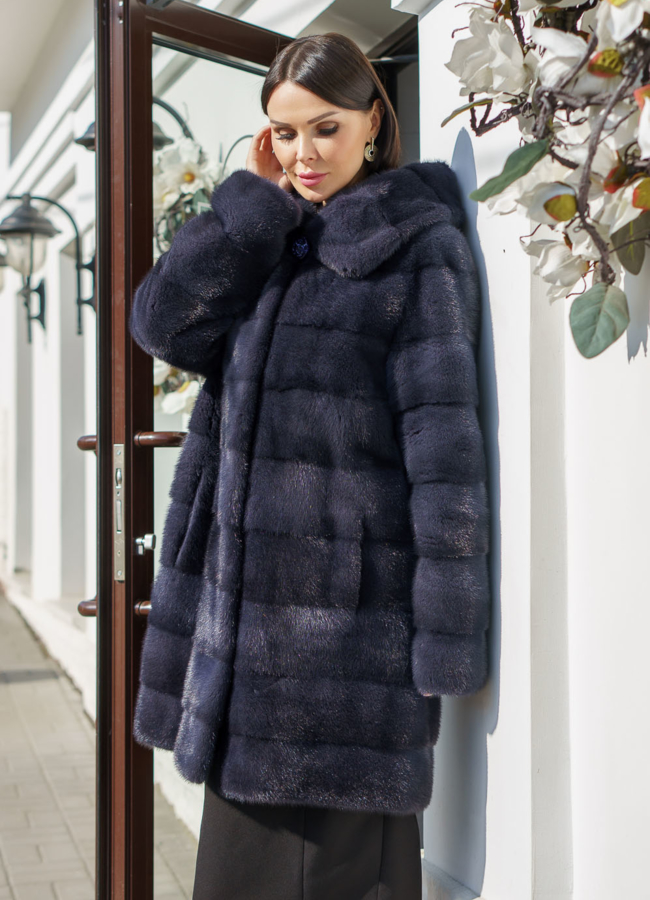 Норковая шуба из скандинавской норки с капюшоном модель № R15.02 меха малина