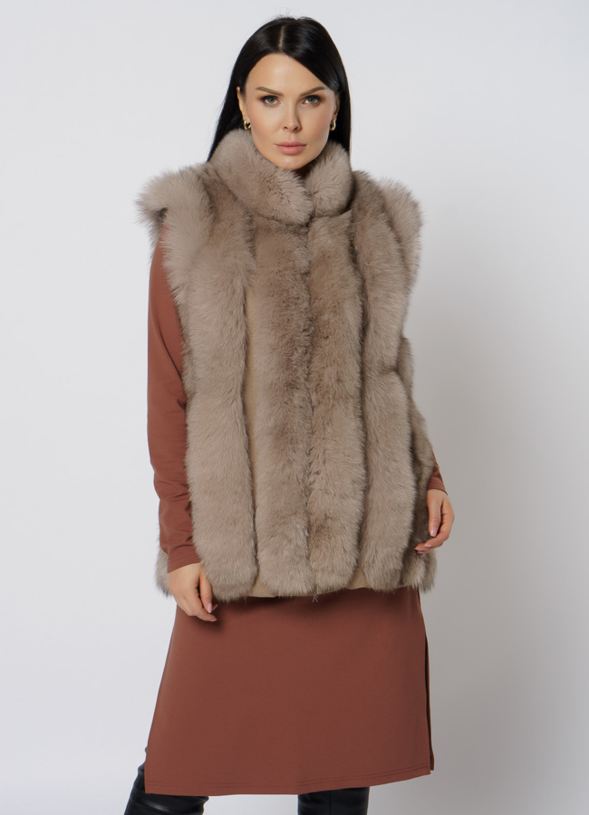 Шуба из песца бежевого цвета модель № 21728 универмаг малина