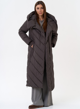 Женский длинный пуховик с капюшоном