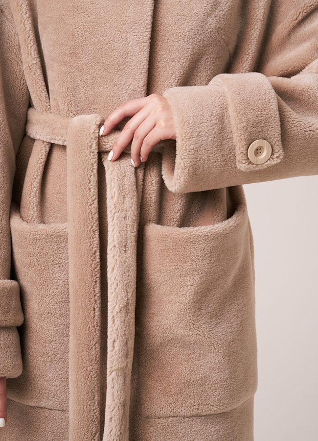 Шуба из эко меха с капюшоном  модель № 2039 в рассрочку