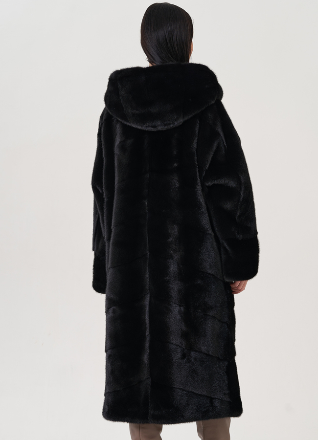 Шуба из норки с капюшоном  модель № 26052 в кредит