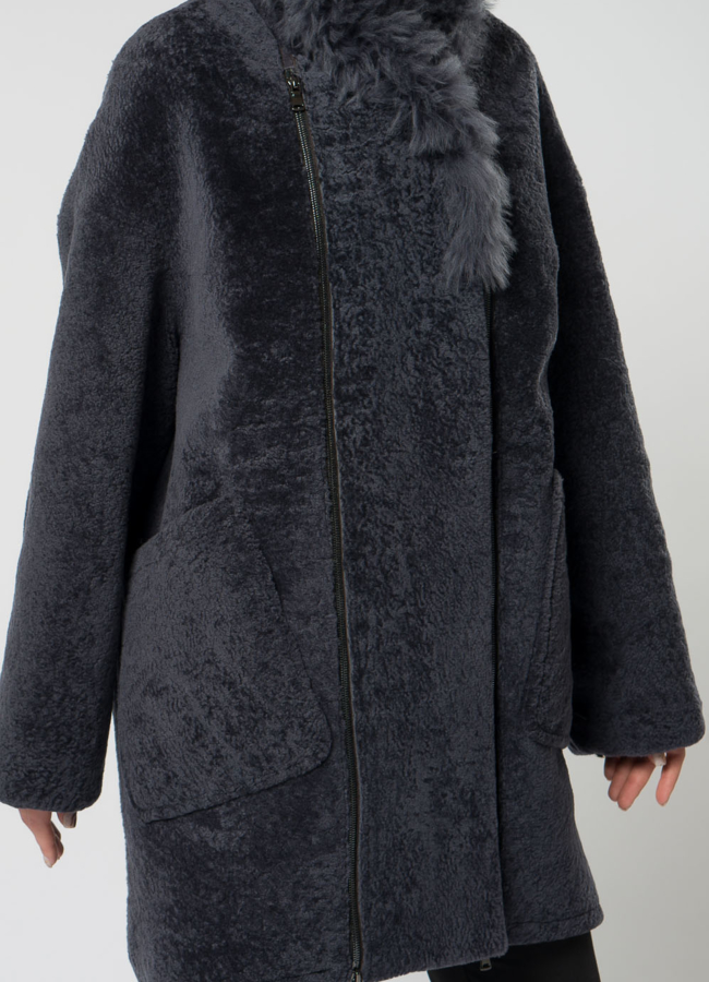 Куртка из мутона оверсайз модель № 1507 в рассрочку