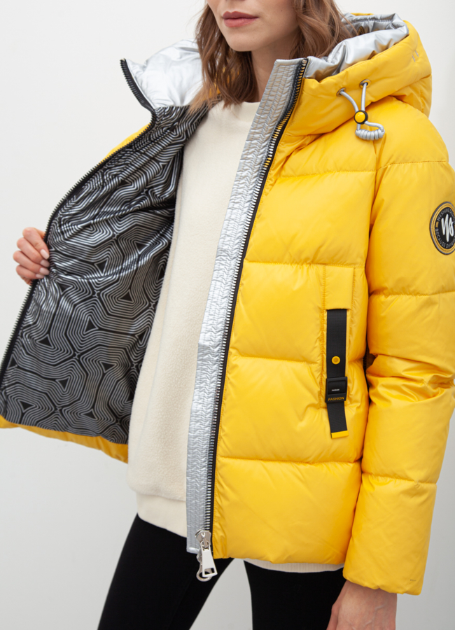 Укороченный женский пуховик с капюшоном модель № 21031 в рассрочку