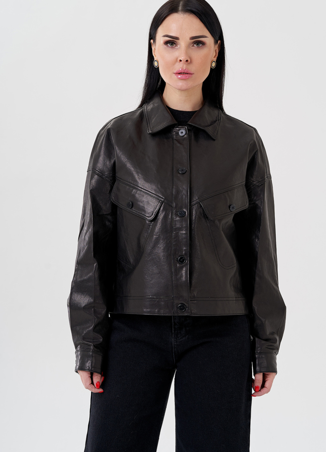 Женская куртка из натуральной кожи черного цвета  модель № 24089 в рассрочку