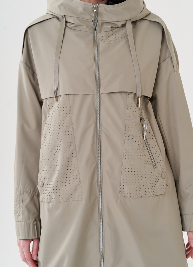 Плащ женский с капюшоном  модель № 24479 универмаг малина