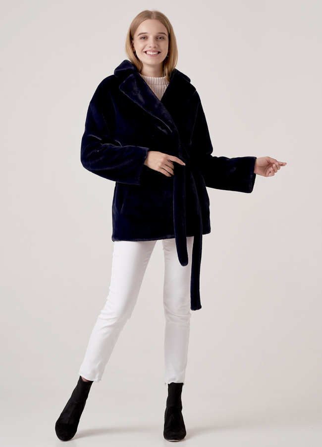 Укороченная шуба из эко меха модель № 18397 в рассрочку