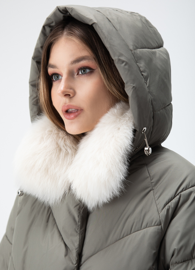 Женский пуховик с капюшоном модель № 28387 универмаг малина