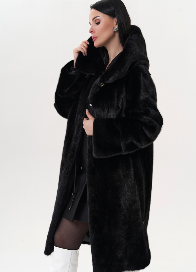 Норковая шуба черного цвета модель № 25606 универмаг малина