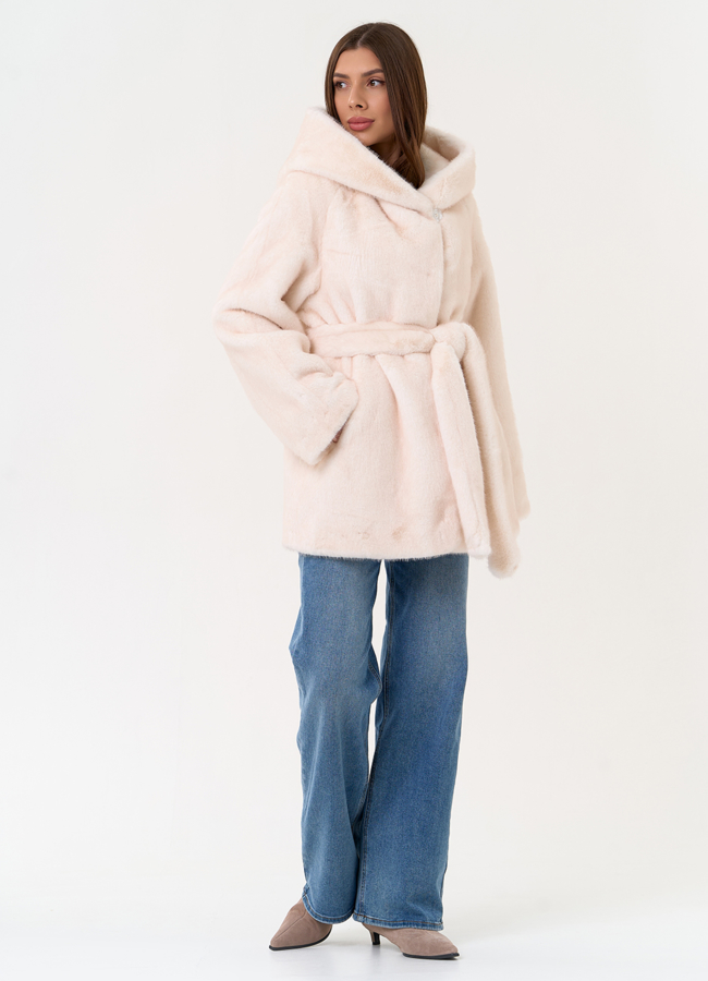 Женская шуба из эко меха с капюшоном модель № 31247 в кредит Женская шуба из эко меха с капюшоном модель № 31247 в кредит