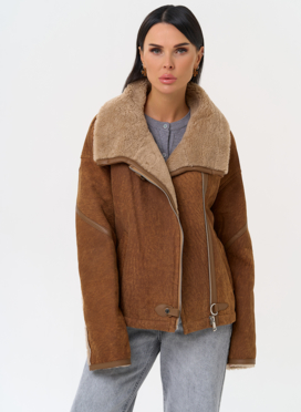 Короткая дубленка с воротником