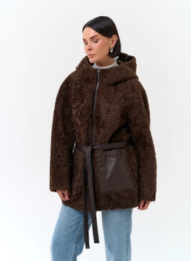Женская дубленка из экомеха с карманами из экокожи