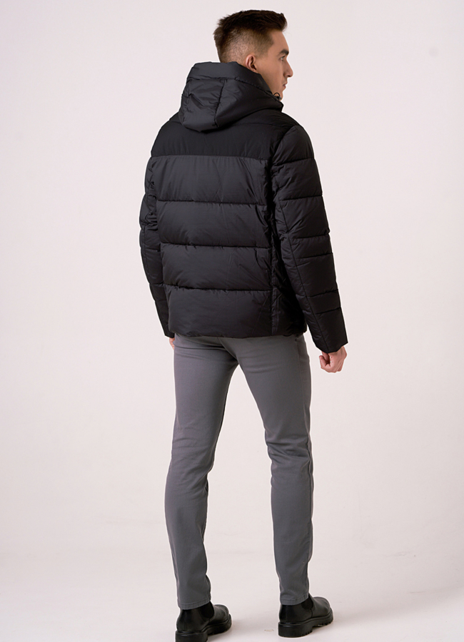 Куртка с капюшоном на молнии в черном цвете модель № 925 в кредит