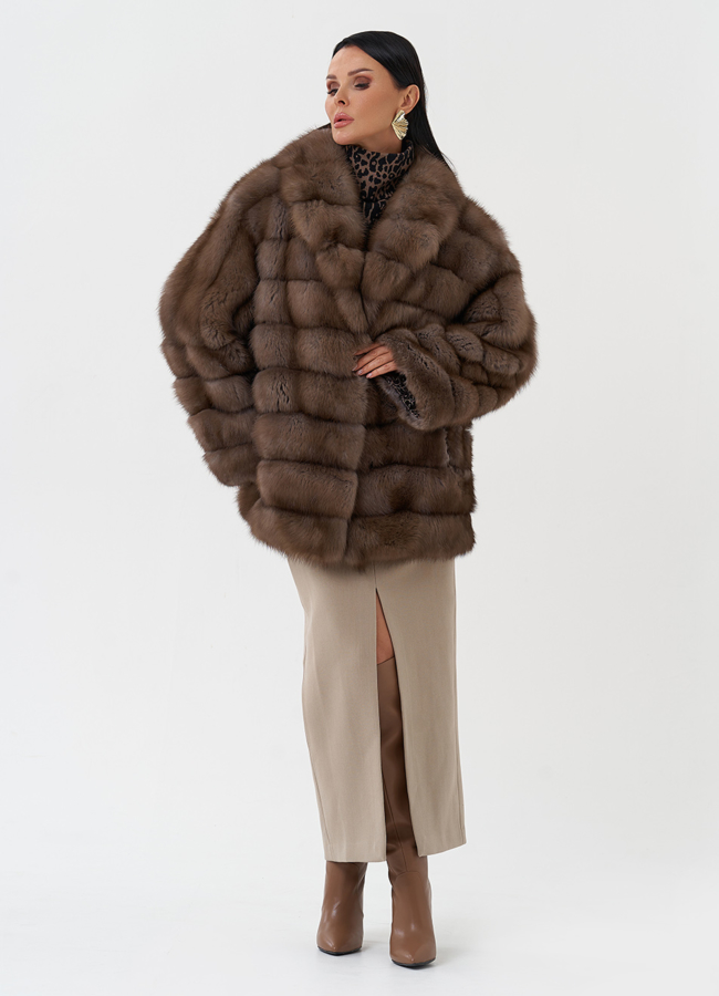 Женская оверсайз шуба из меха куницы модель № 26037 меха малина