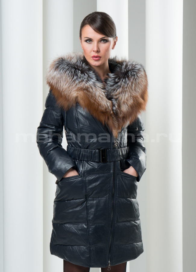Синий кожаный пуховик с капюшоном модель № П-21 меха малина