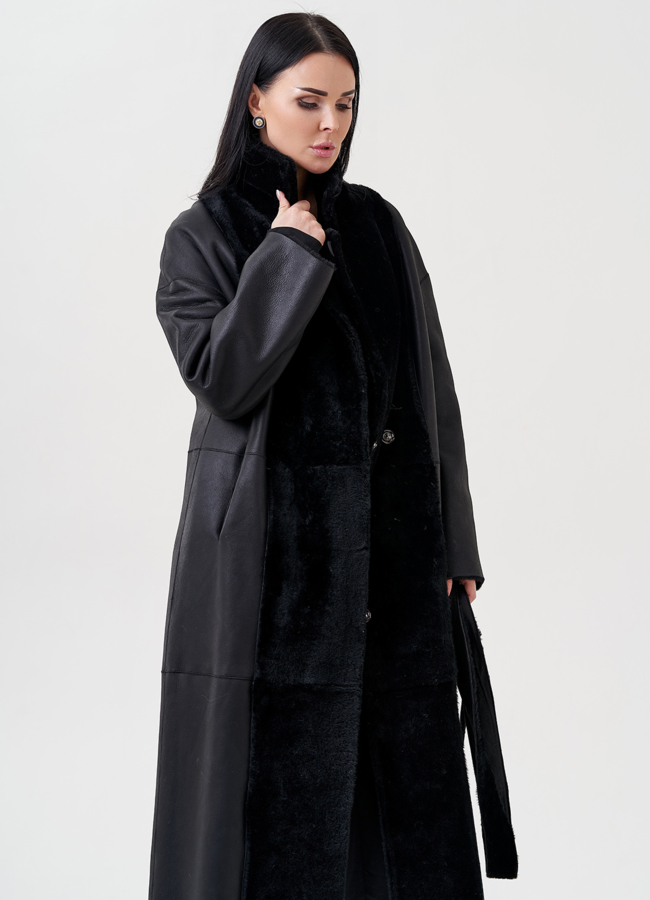 Женская дубленка с английским воротником  модель № 23909 в кредит