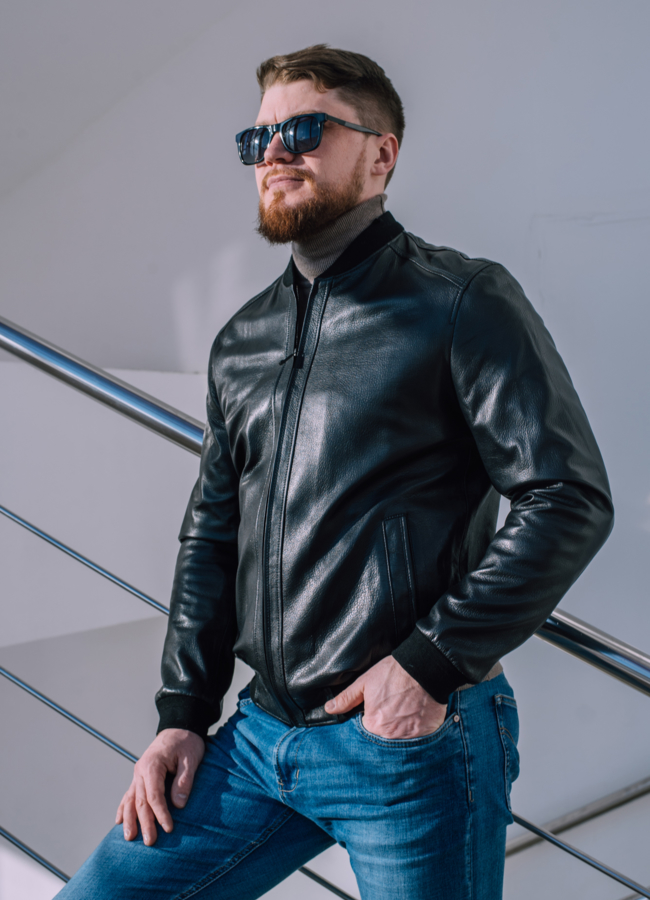 Мужская кожаная куртка синего цвета модель № W256 универмаг малина