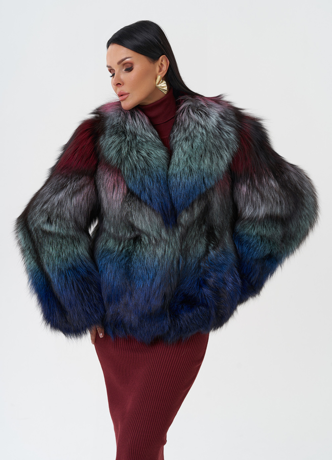 Шуба из меха чернобурки модель № 28591 универмаг малина