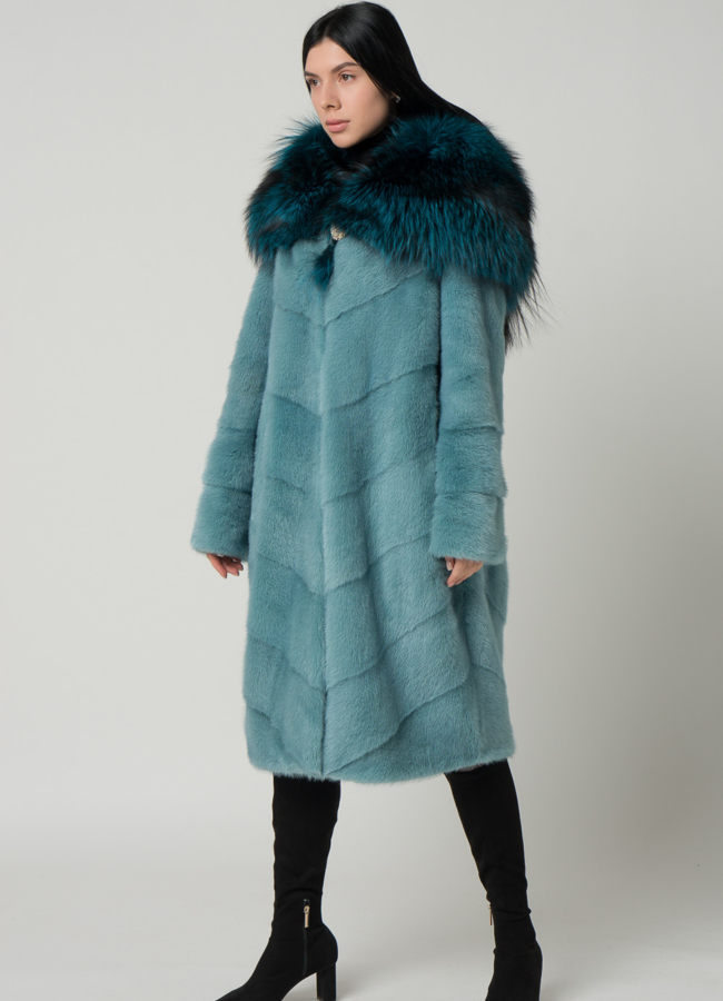 Светлая норковая шуба с капюшоном из чернобурки модель № 1602 универмаг малина