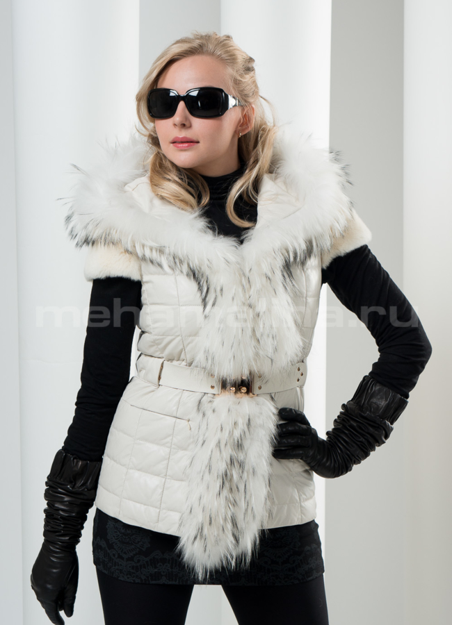 Кожаный жилет с капюшоном модель № M-22 в кредит Кожаный жилет с капюшоном модель № M-22 в кредит