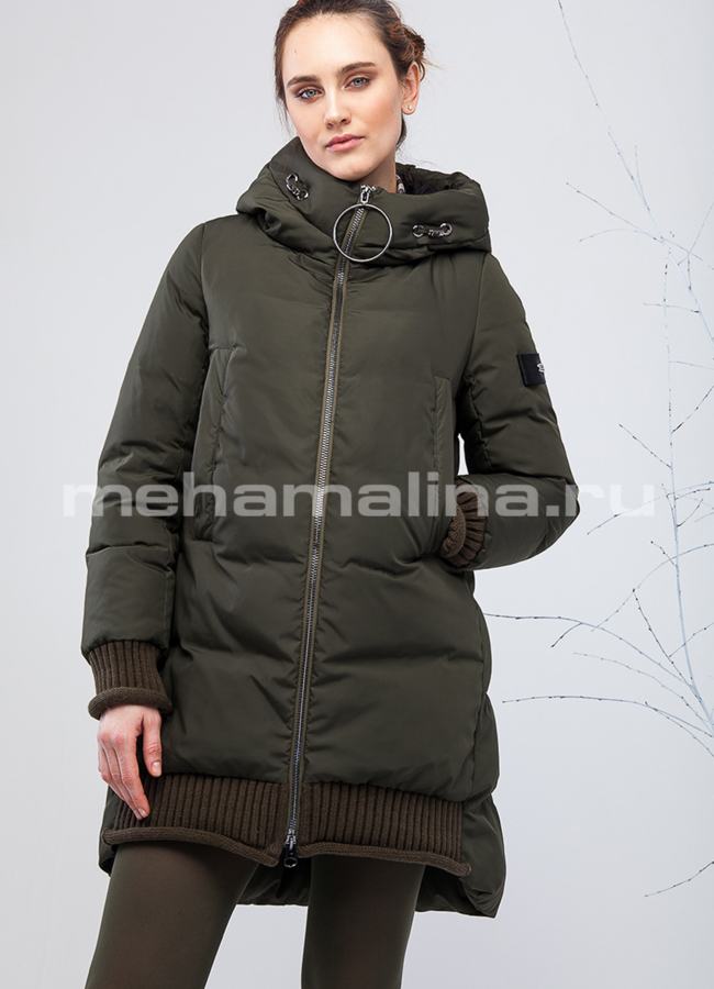Женский пуховик цвета хаки модель № П-181 меха малина