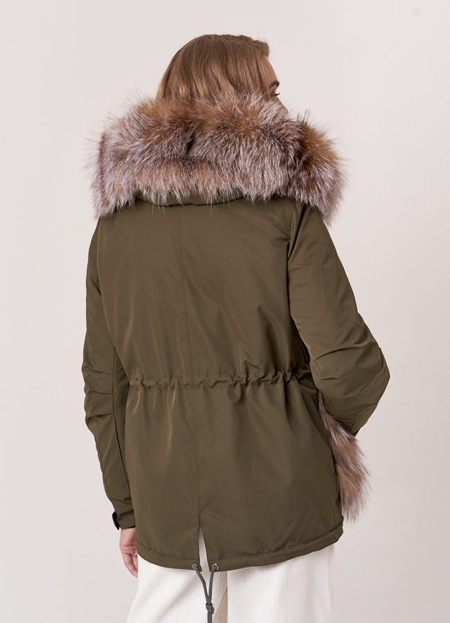 фото Укороченная парка в цвете хаки с блюфростом модель № 18947
