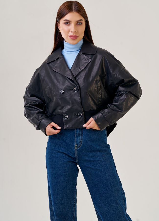 Женская кожаная куртка черного цвета  модель № 22455 универмаг малина