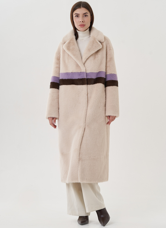 Женское пальто из эко меха 