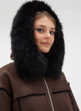 Женская дубленка из эко кожи с капюшоном