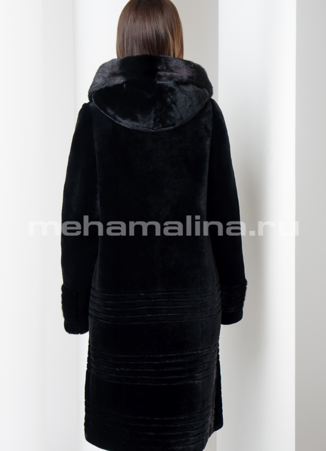 Шуба черного цвета с капюшоном модель № S-562/1 в кредит