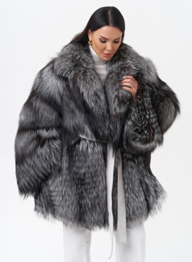 Шуба из чернобурой лисы