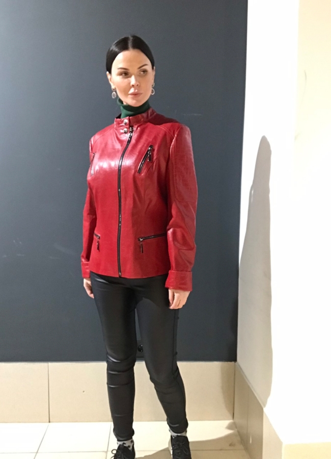 Куртка женская из эко кожи на молнии модель № 8986 в кредит