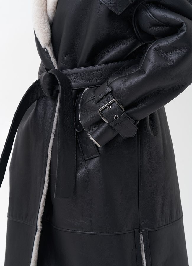 Удлиненная женская дубленка с английским воротником  модель № 23645 в рассрочку