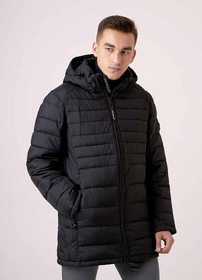 фото Мужской пуховик черного цвета с капюшоном модель № 1012
