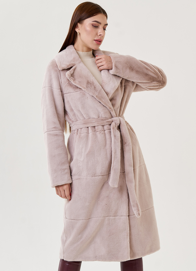 Пальто из эко меха с поясом модель № 79341 меха малина