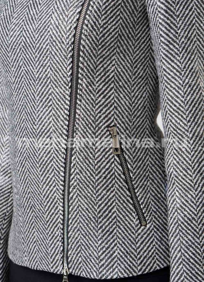 Укороченное пальто модель № BP-142 универмаг малина