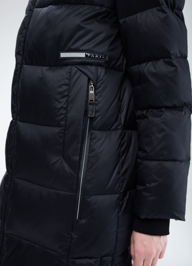 Пуховик женский черного цвета  модель № 25777 универмаг малина