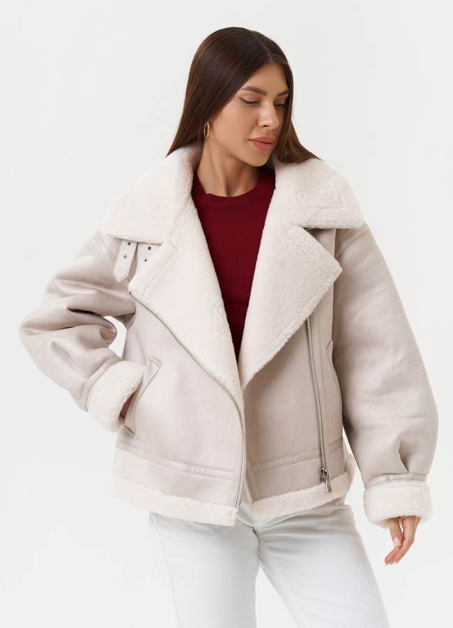 Светлая дубленка из эко кожи модель № 28529 универмаг малина