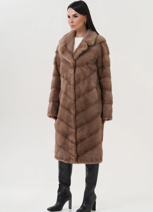 Шуба из норки с английским воротником  модель № 25734 универмаг малина