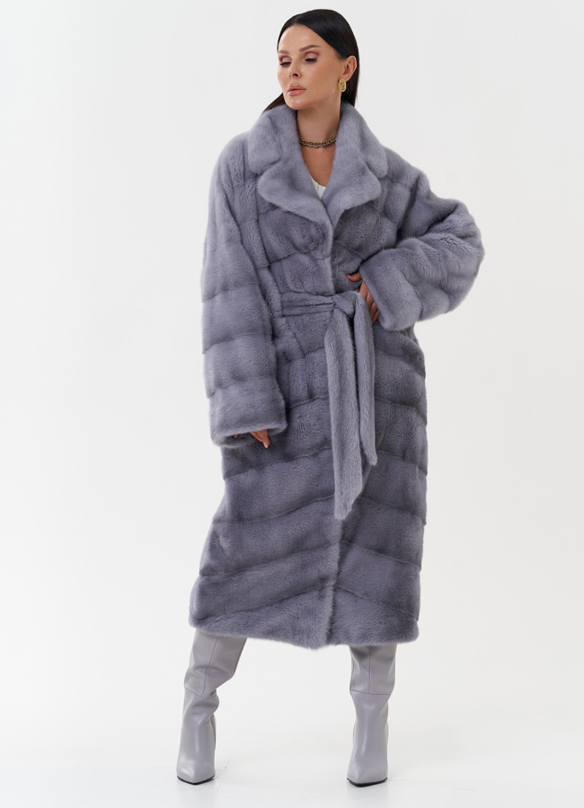 Женская норковая шуба голубого цвета с английским воротником модель № 26016 универмаг малина