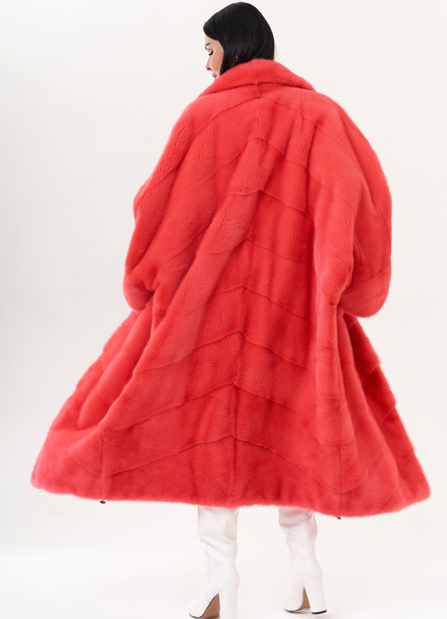 Шуба из норки с английским воротником модель № 26023 универмаг малина