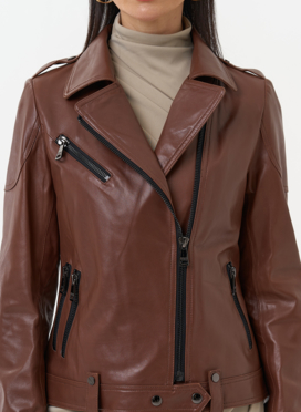 Женская куртка - косуха  Женская куртка - косуха