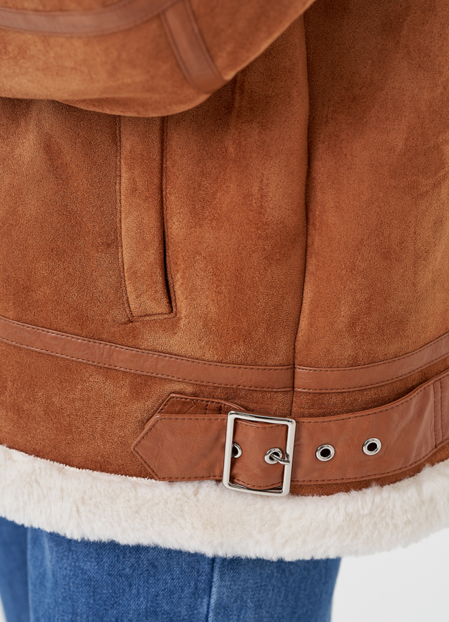 Дубленка женская  из эко замши  модель № 23953 универмаг малина