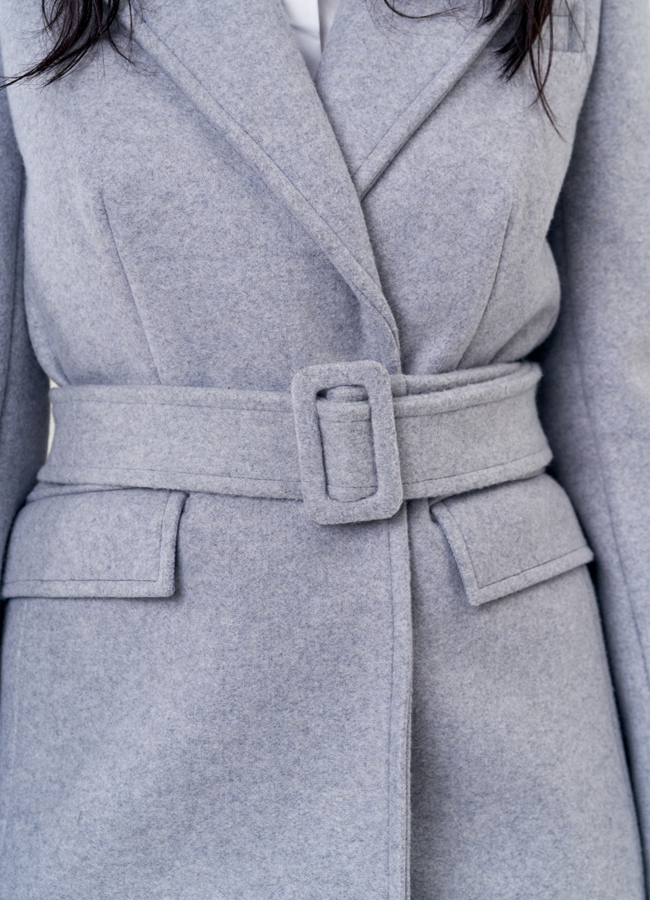 Женское пальто серого цвета с английским воротником модель № 20755 универмаг малина