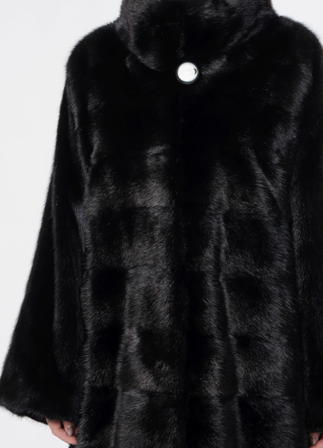 Норковая шуба в черном цвете оверсайз модель № S-881 универмаг малина