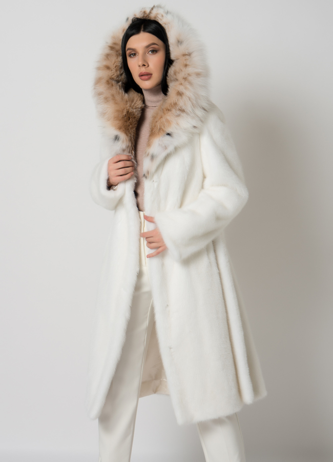 Белая норковая шуба с рысью модель № 1402 универмаг малина